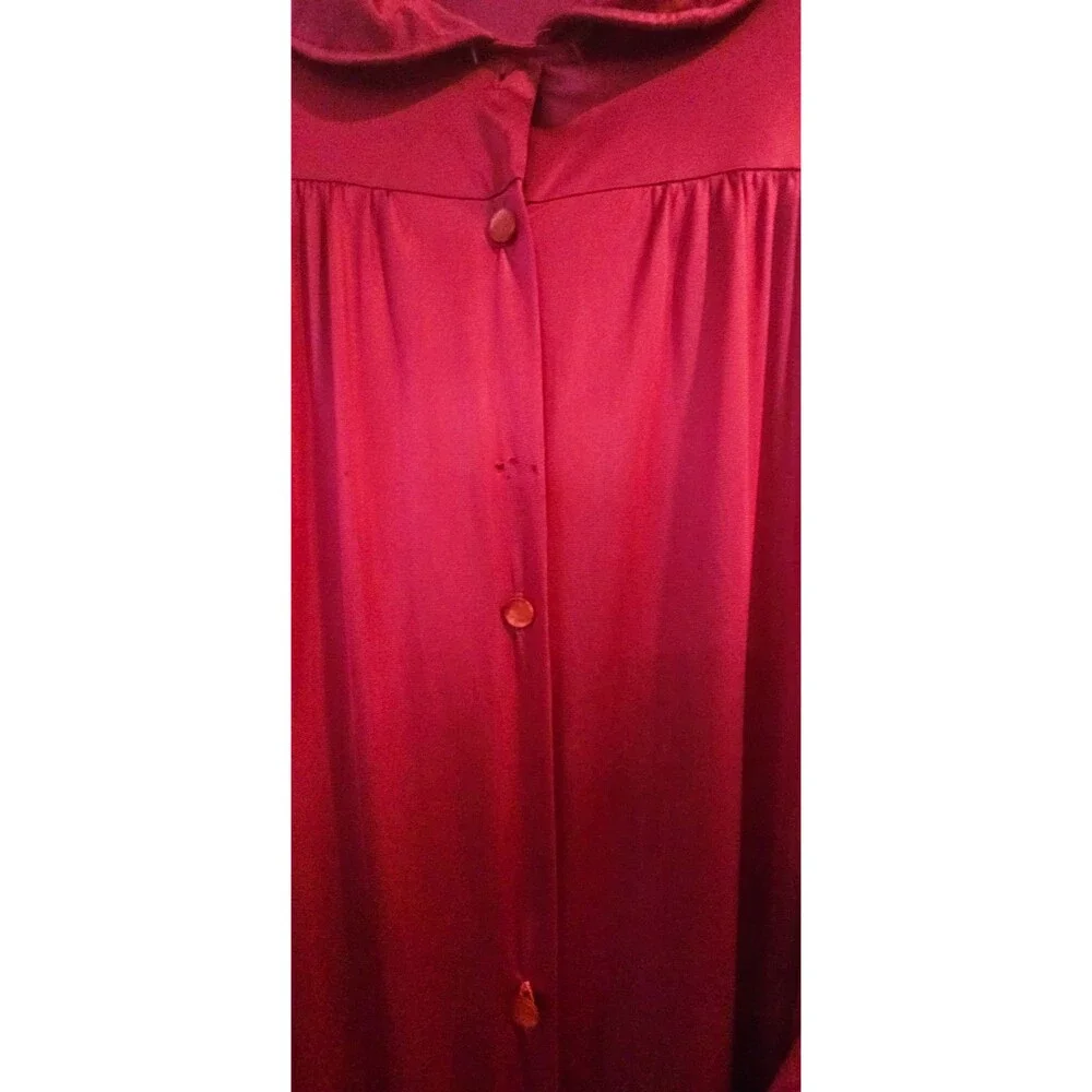 Vintage Lorraine Red Nightgown & Robe S Rose Embroidery Satin Nylon Made in USA